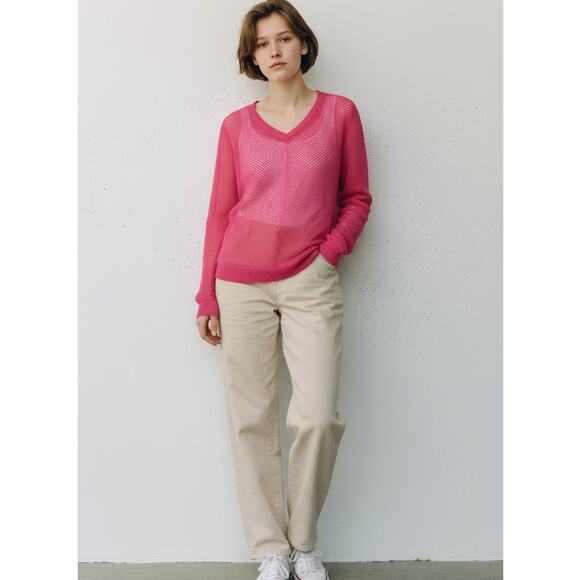 Banana Republic Bright Pink Open Knit V-Neck Sweater PS Lightweight Barbiecore - Picture 9 of 9